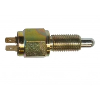 4272778M1 CZUJNIK PEDAŁU SPRZĘGŁA Massey Ferguson 5425 , 5435 , 5445 , 5455 , 5460 , 5465 , 5470 , 5470SA , 5475 , 5475SA , 5480 6445 , 6455 , 6460 ,