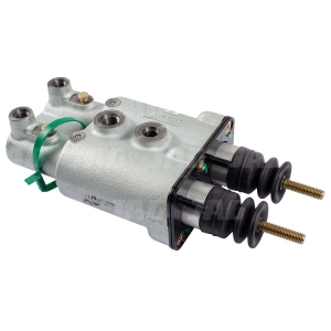 357760A2, POMPKA HAMULCOWA CASE MX 100,110,120,135 MCCORMICK