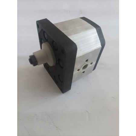 3549613M91, POMPA HYDRAULICZNA MASSEY FERGUSON LANDINI 3301295M91,