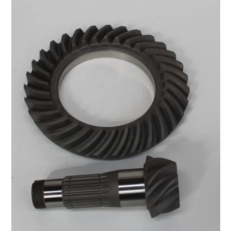 3426208M91 Atak kół 8x31 Massey Ferguson 1004, 298 , 698