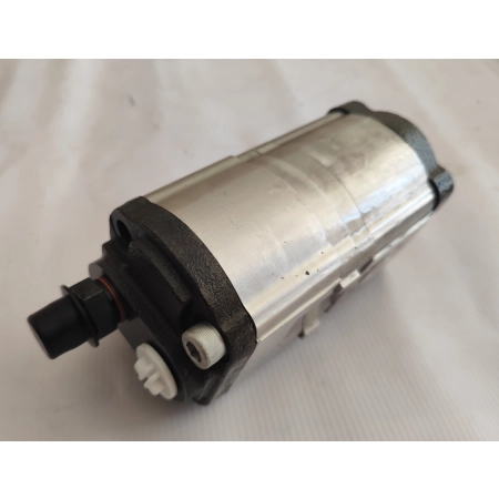 POMPA, HYDRAULICZNA ,CASE , 956XL, 1056XL 955, 1055, 956, 1056 ,3223932R93,,0510565361,0510565330