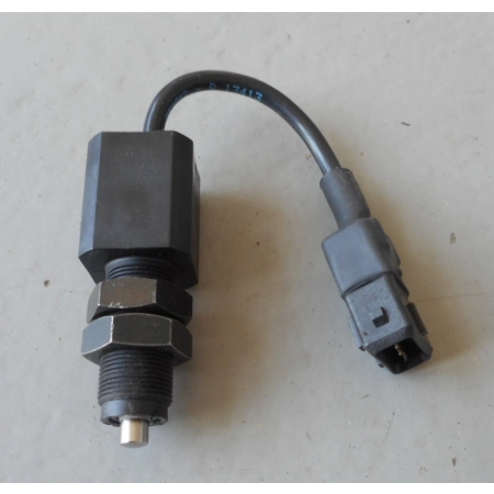 Czujnik połozenia pedału sprzegła MASSEY FERGUSON Renault Claas Ares, Arion, Axion, Celtis, 4295389M3, 3783832M2, 4295389M1, 7700066322